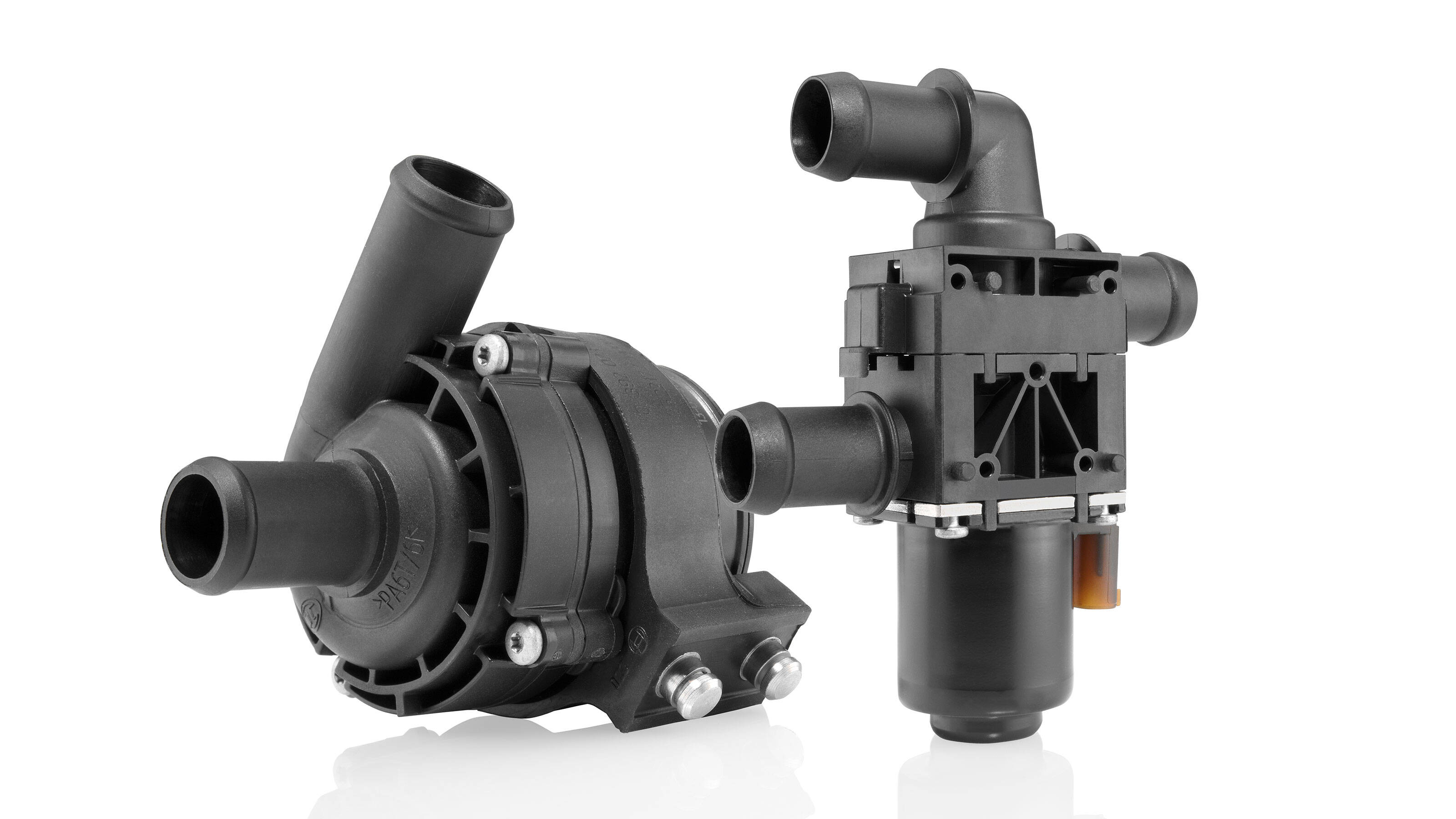 Cooling water pump - PCE-XL 0392024078 - Robert Bosch GmbH - with